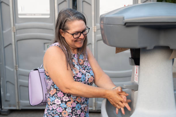 Best Portable toilet rental cost  in Sea Breeze, NC